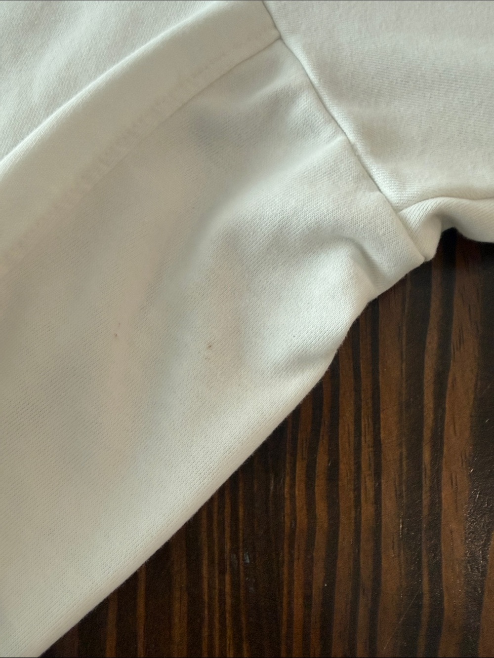 Altar’d State Cropped White V-Neck Sweatshirt Women’s Size Medium Lightweight - Picture 8 of 8